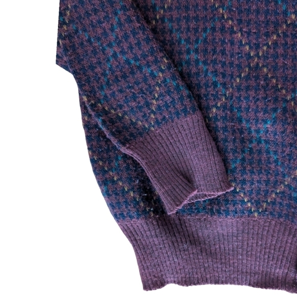 Vtg Cardigan wool blend Italian Made burgundy herringbone grandpa sweater sz M - Picture 6 of 11